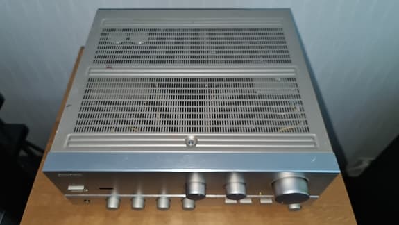 Vintage hifi Pioneer A-701R Förstärkare och tuner från 90 talet