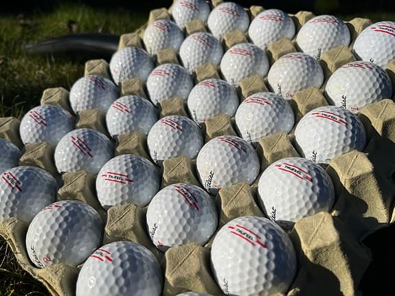 30 st Titleist trufeel golfbollar i bra skick