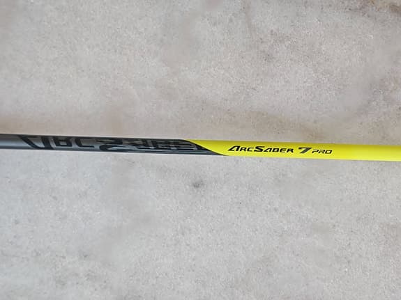 Yonex Arcsaber 7 pro, 4UG5, 83 grams