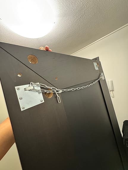 IKEA spegel med mörk träram