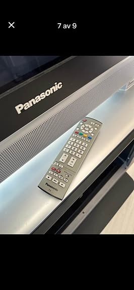 Tv Panasonic platt tv 42 tum tv bänk