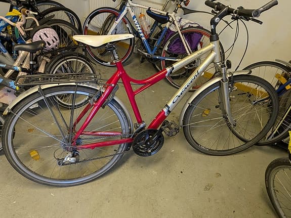 Crescent Sportcykel 24vxl damram 550mm