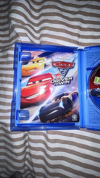 Disney Pixar Cars 3 Driven to Win spel Playstation 4