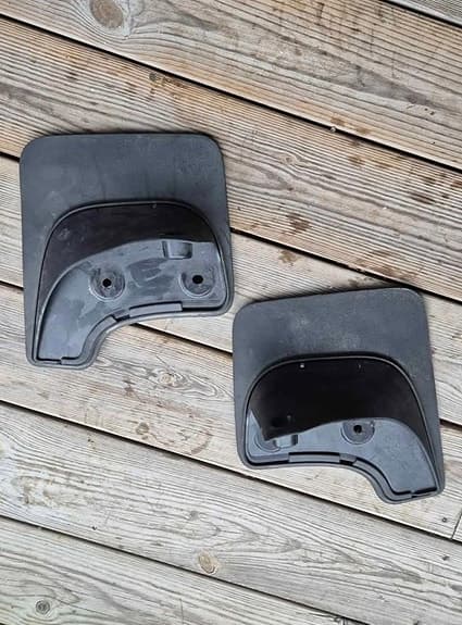 Tesla model 3 mud flaps original