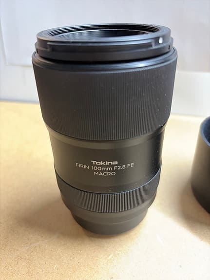 Tokina Firin 100mm f/2.8 FE macroobjektiv svart