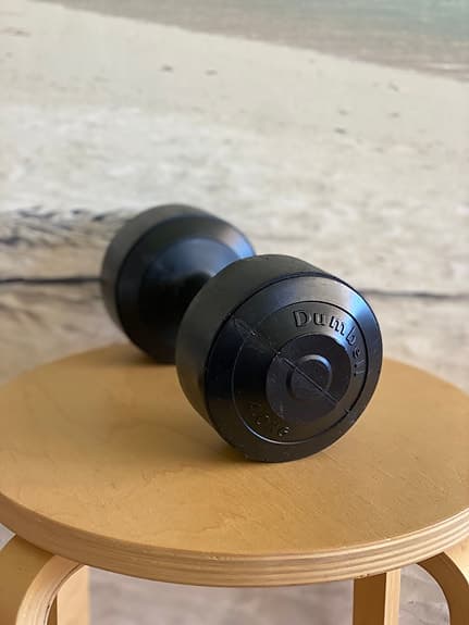 Hantel, Dumbell 4 kg, svart, hårdplast