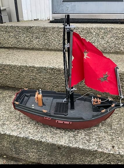 Piratskepp playmobil röd svart