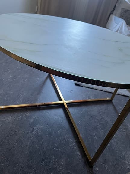 Soffbord i marmor och glas