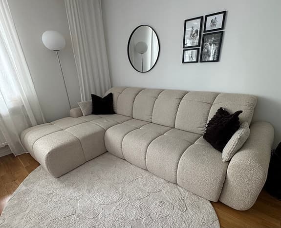 Trendig bouclé bäddsoffa (Valrossen - Sweef) – som ny!