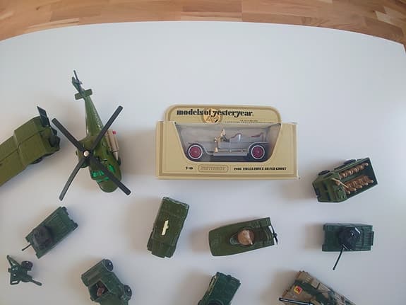 Matchbox, Corgi