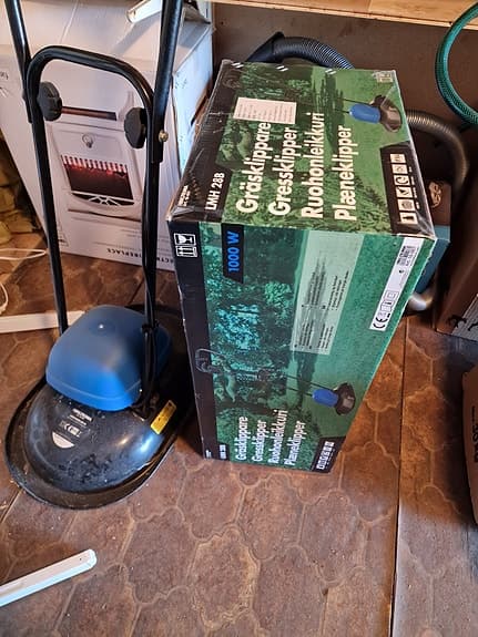 LMH 28B gräsklippare 1000 W