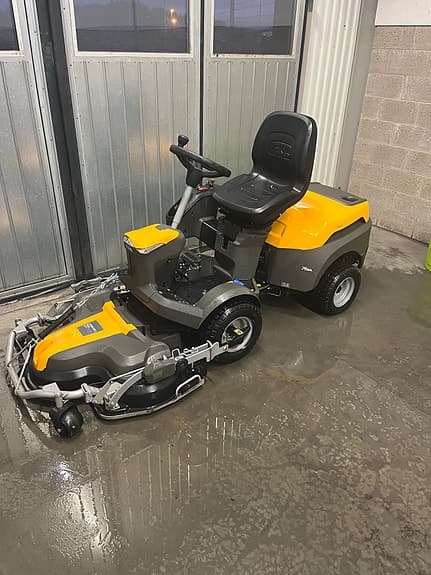 Stiga Park Pro 700 AWX åkgräsklippare
