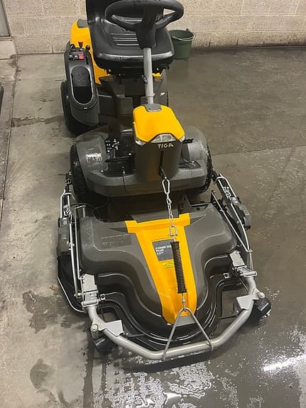 Stiga Park Pro 700 AWX åkgräsklippare