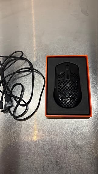 SteelSeries Aerox 3 – Ultralätt Gamingmus (59g)