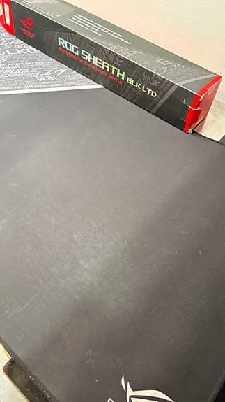 ASUS ROG Sheath BLK LTD – XXL Gaming Musmatta