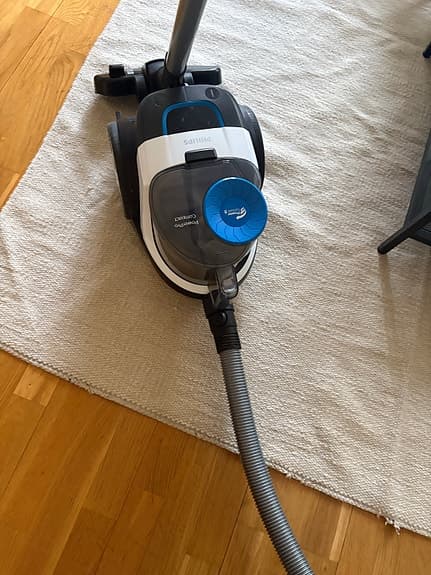 Philips dammsugare med slang svart/vit/blå
