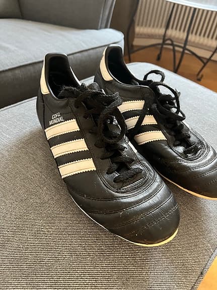 Adidas Mundial Team fotbollsskor svart/vit herr storlek 40