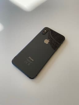 Apple iPhone Xs 64 GB svart