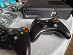Xbox 360 Slim Modell 1439