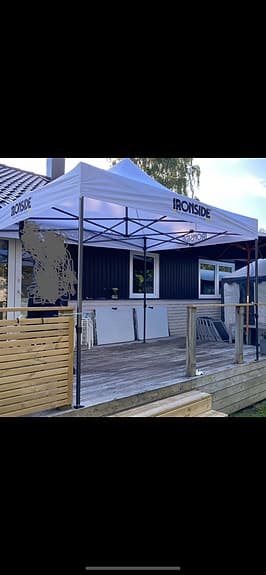 Tält Ironside 3x3 m TÄLT IRONSIDE STÅL/PVC VITT 2,9X2,9X2,4M 980176