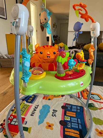 Fisher-Price hoppgunga aktivitetscenter flerfärgad