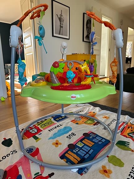 Fisher-Price hoppgunga aktivitetscenter flerfärgad