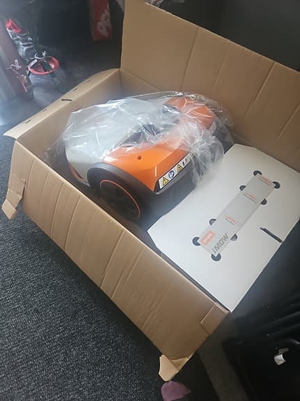 Robotgräsklippare