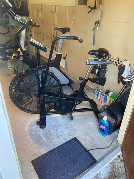 Assault AirBike motionscykel svart