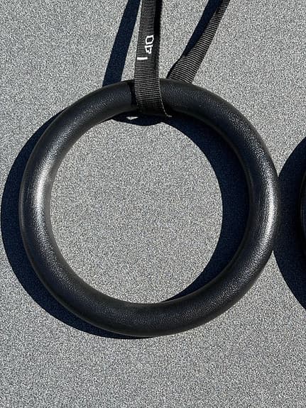 Gymnastikringar träningsringar med remmar svart