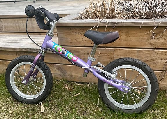 Kokua balanscykel sprincykel 12 tum lila barn