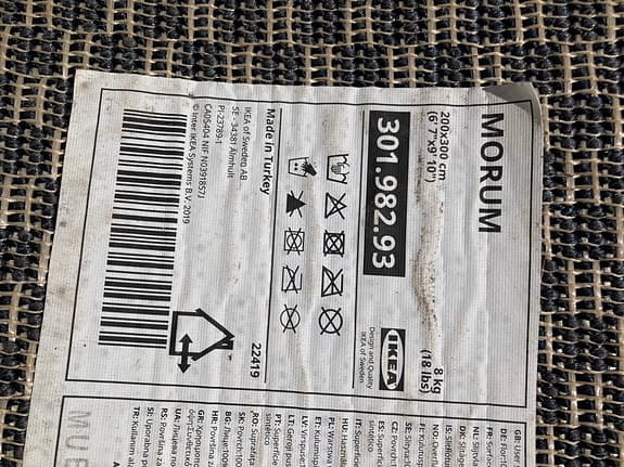 Morum mörkgrå matta ifrån IKEA i mycket bra skick