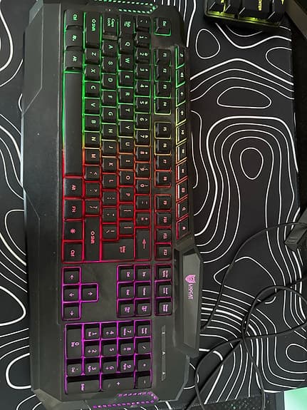 LIONCAST gamingtangentbord med RGB-belysning svart