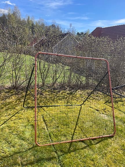 Fotbollsmål och returbollnät metall svart och orange