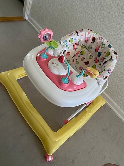 Gåstol i fint skick – redo för nya äventyr!
