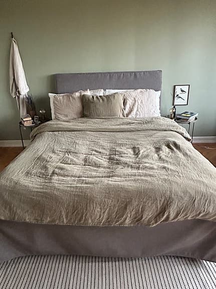 Abelvär IKEA textilöverdrag sänggavel och sängkappa grå