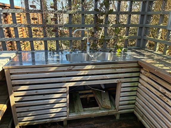 Utekök med extra allt! diskho och pizzaugn