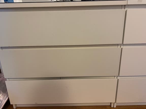 Fyra malm byråer i olika storlek!