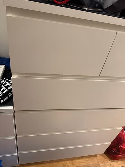 Fyra malm byråer i olika storlek!