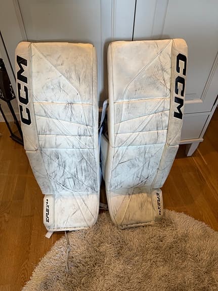CCM E FLEX Målvaktsbenskydd Sr 34+1