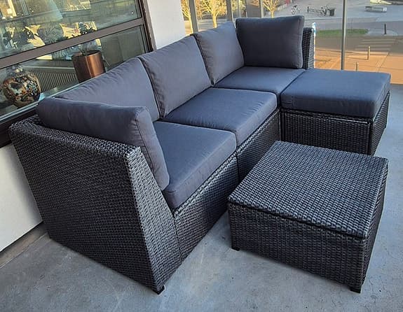 Ikea SOLLERÖN modulsoffa 3-sits med 2 pallar och dynor. Helt ny, oanvänd