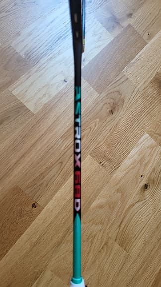 Badmintonracket Yonex Astrox 68D
