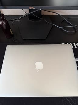 Apple Macbook Air (2017)