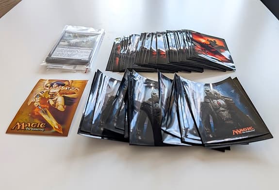 Magic the Gathering Kortpaket + nya card sleeves - Nya Fodral & Samlarkort