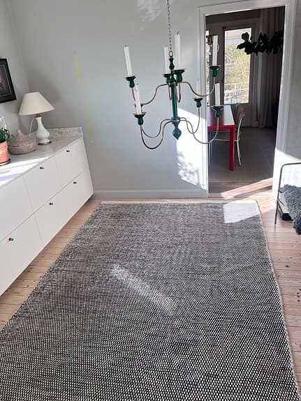 Linie Design matta svart/offwhite mönstrad