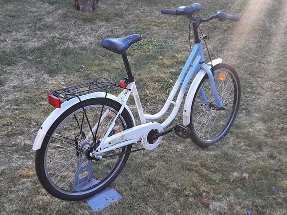 Logan Bellevue 24” – nyservad & perfekt barncykel 