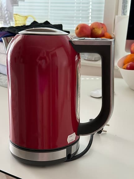 KitchenAid vattenkokare röd