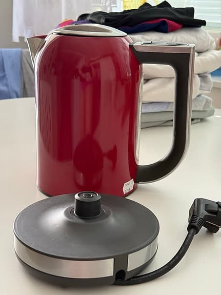 KitchenAid vattenkokare röd