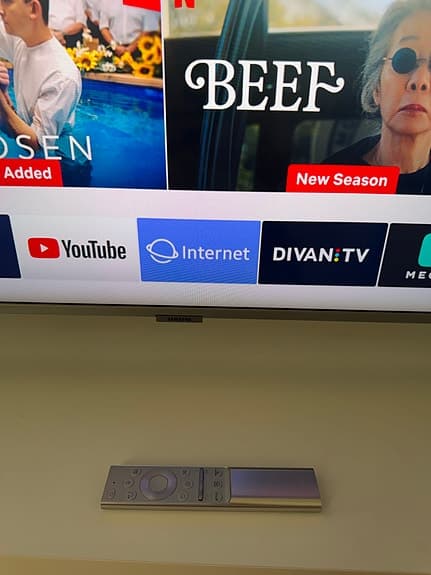 Samsung 55" QLED 4K Smart TV - i nyskick