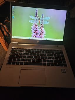 HP Elitebook 840 G5-256 GB nvme-16 GB ram Win 11 Pro