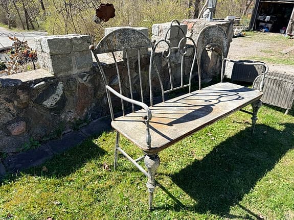 Trädgårdsbänk annorlunda och läcker! Hämta i helgen, vi flyttar